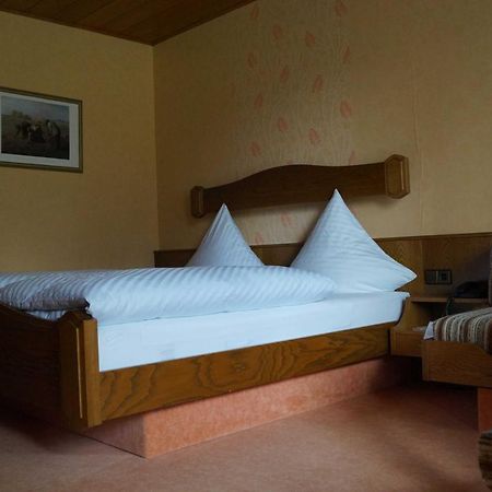 Cafe Best Gaestezimmer Bullau Екстериор снимка